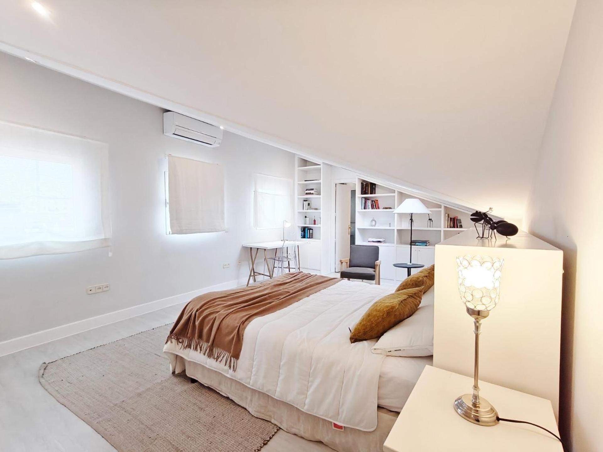 Lope De Vega Apartment Мадрид Екстериор снимка